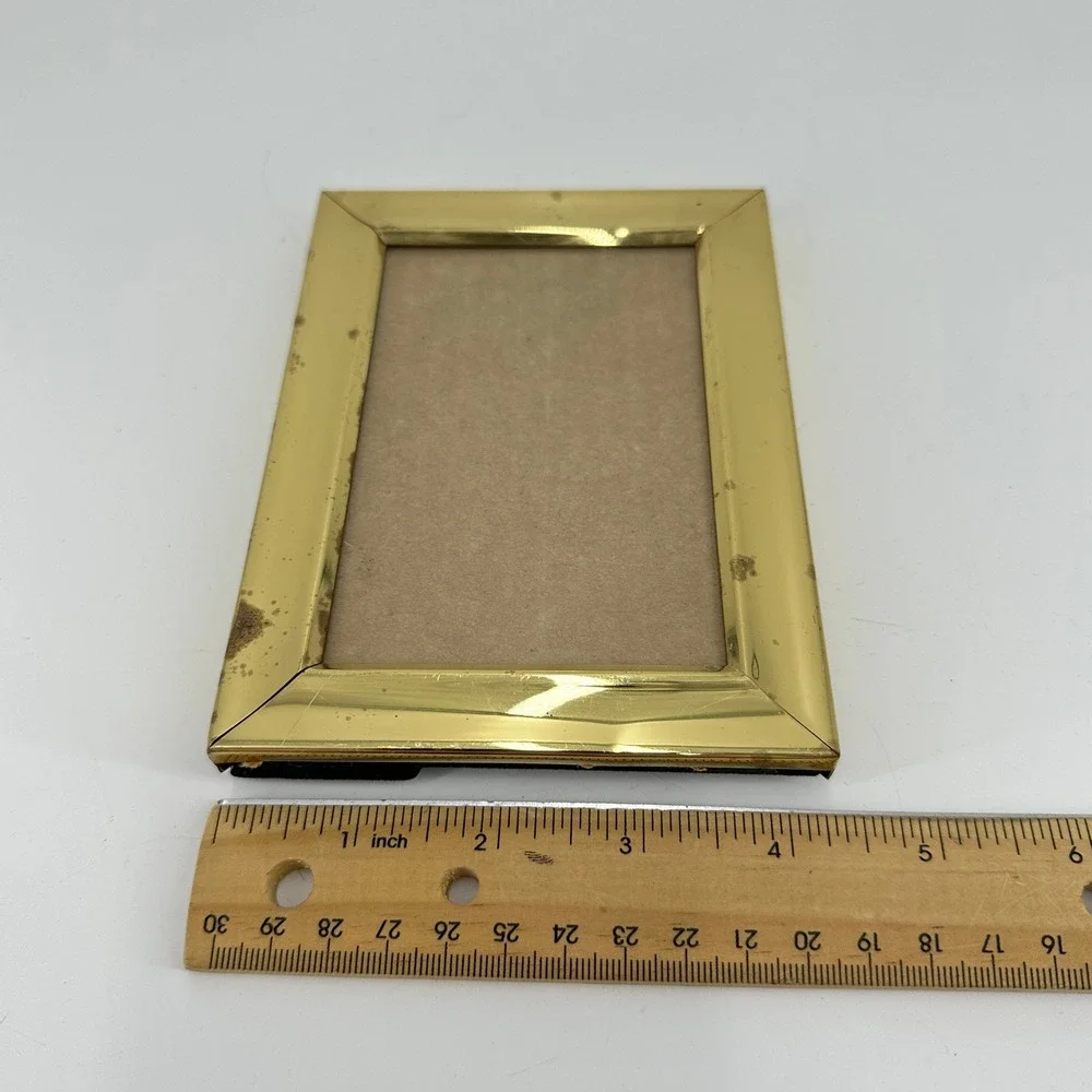 Vintage Gold Tone Metal 4x6 Picture Frame Polished Wide Border Easel Back